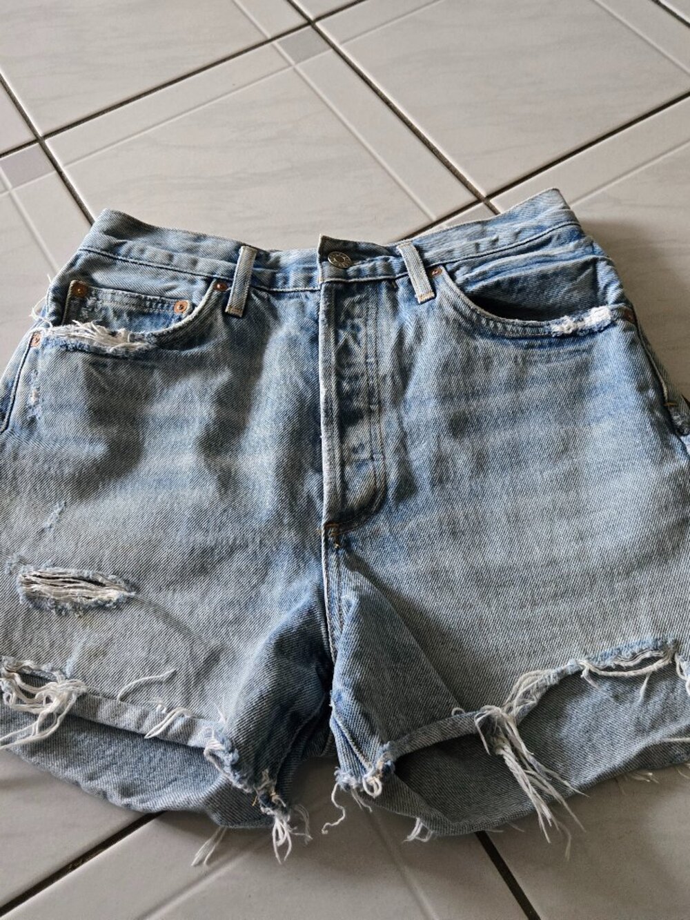 Agolde Dee Cutoff Jean Shorts Light Blue Distressed 27